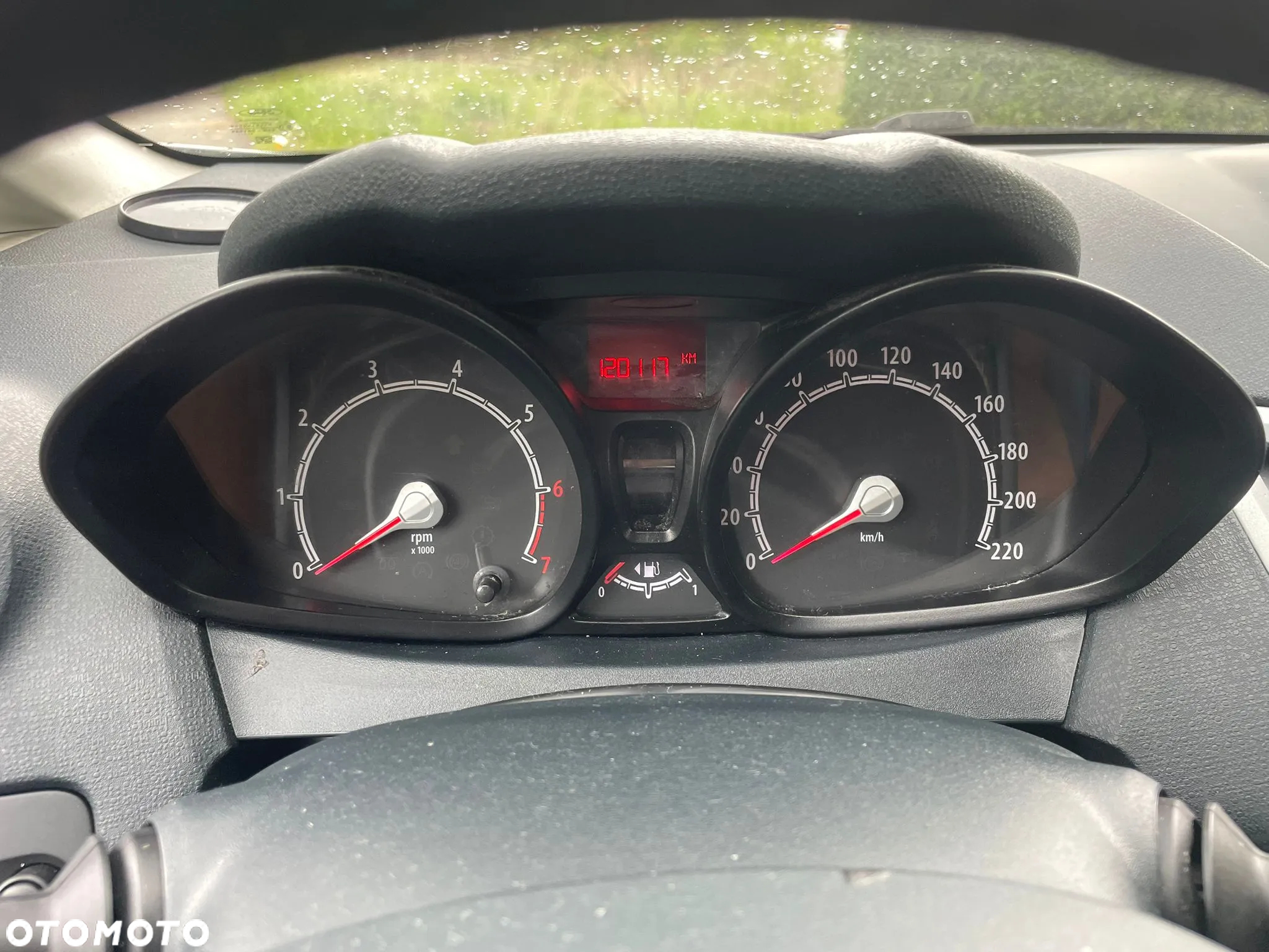 Ford Fiesta - 13