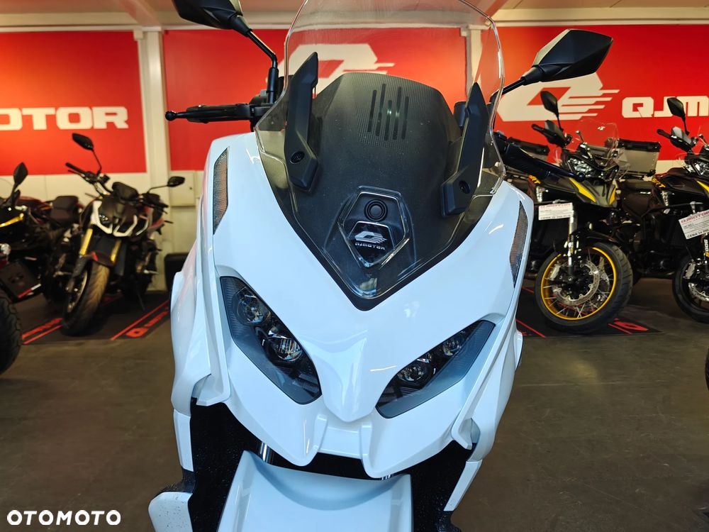 QJMOTOR MTX 125 - 3