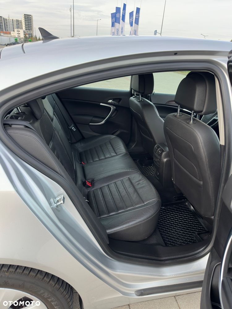 Opel Insignia 2.0 Turbo 4x4 Automatik Cosmo - 8