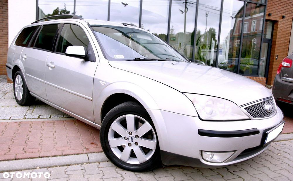 Ford Mondeo 2.0 TDCi Ghia - 18
