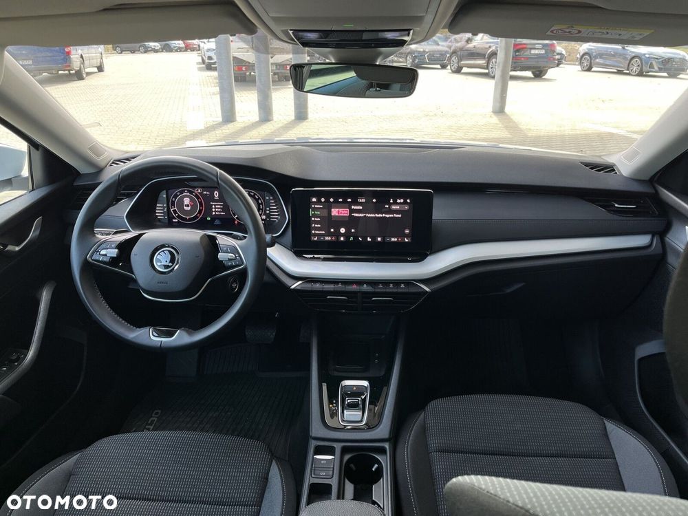 Skoda Octavia 2.0 TDI Selection DSG - 23