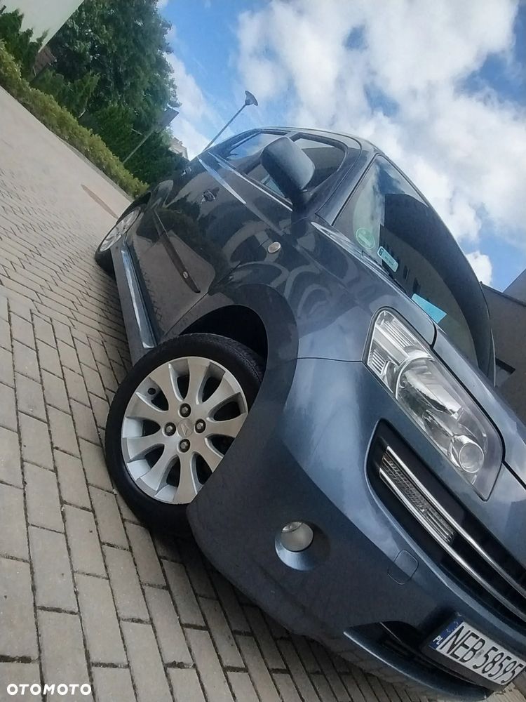 Daihatsu Materia - 22