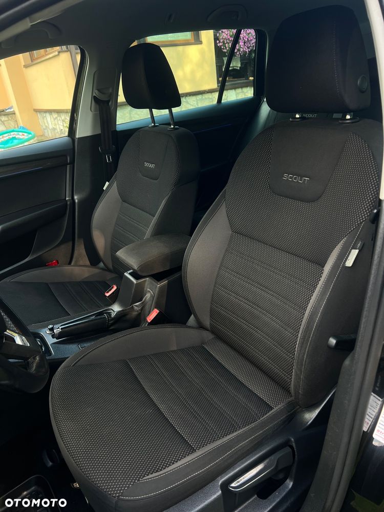 Skoda Octavia 2.0 TDI 4x4 DSG Scout - 15