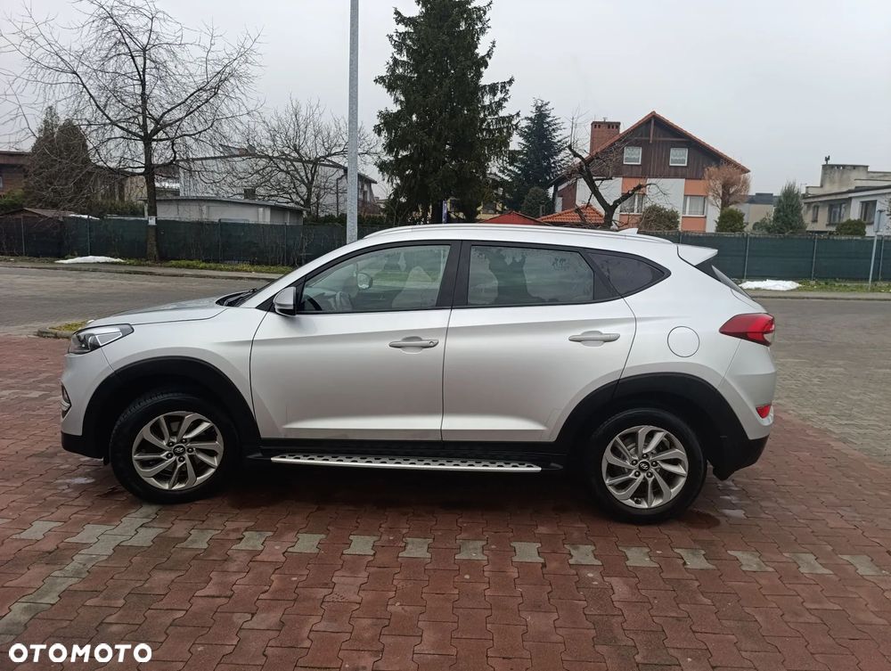 Hyundai Tucson 1.6 GDI BlueDrive Comfort 2WD - 4