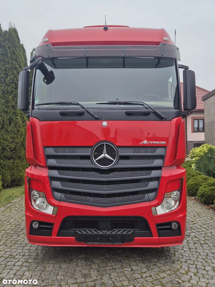 Mercedes-Benz 1845 - 2