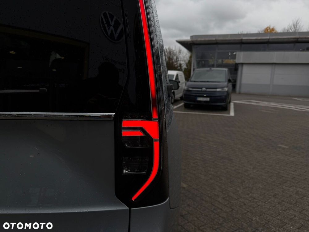 Volkswagen Caddy Maxi Style 2,0 TDI 90 kW DSG - 32
