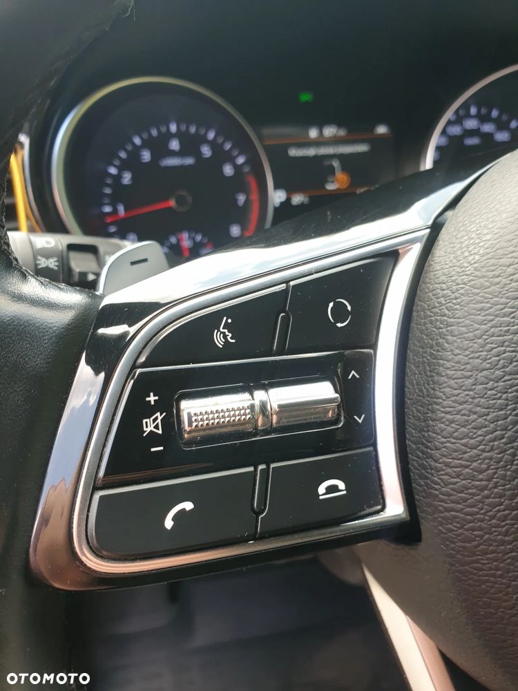 Kia XCeed 1.5 T-GDI L Business Line DCT - 16