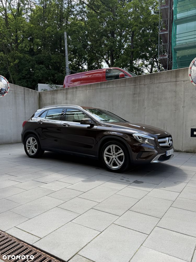 Mercedes-Benz GLA 250 4-Matic - 3