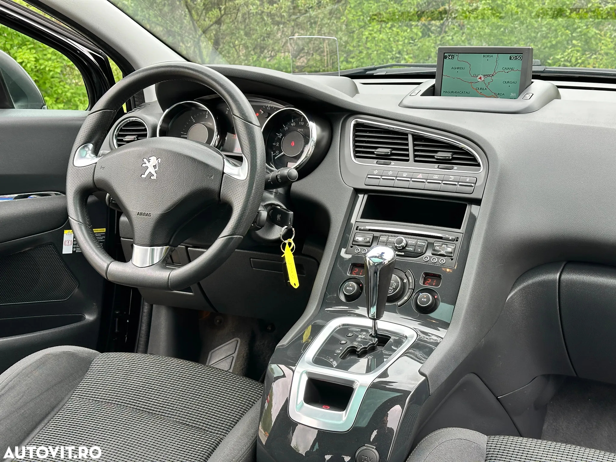 Peugeot 5008 BlueHDI 120 EAT6 Allure - 16