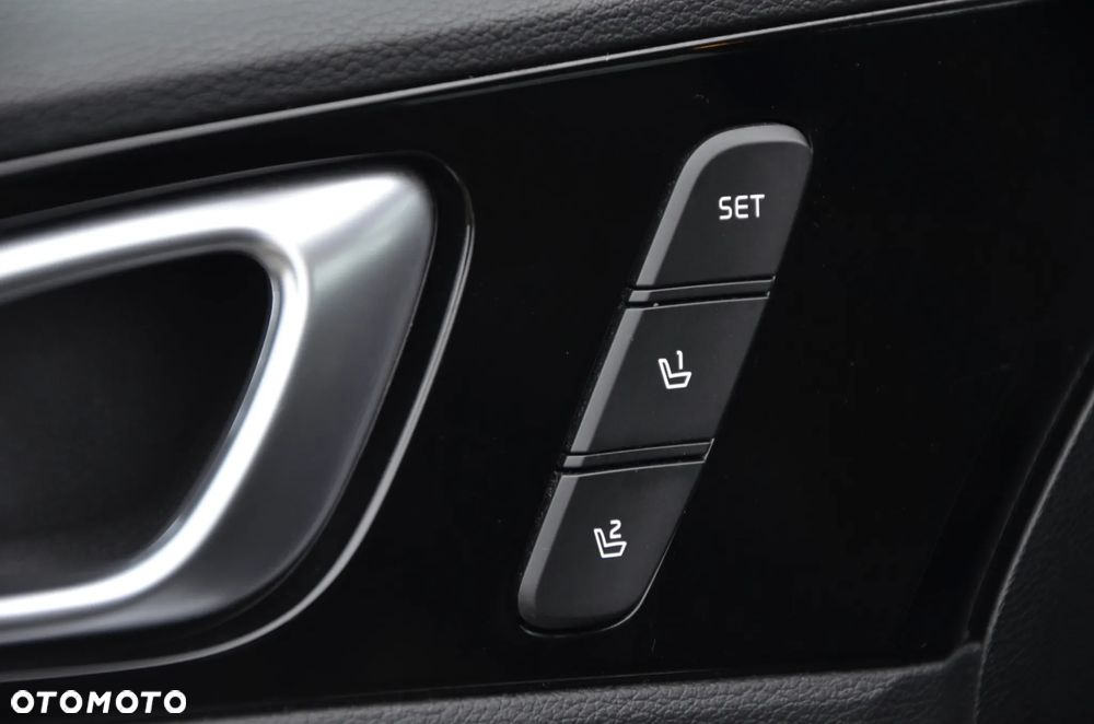 Kia XCeed 1.5 T-GDI OPF PLATINUM EDITION - 17