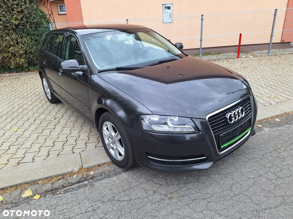 Audi A3 Sportback - 12