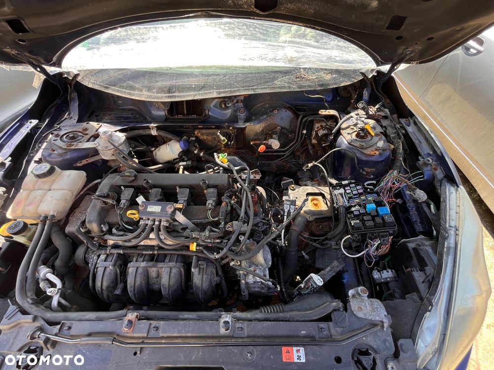 Mazda 3 2.0 Sport - 6