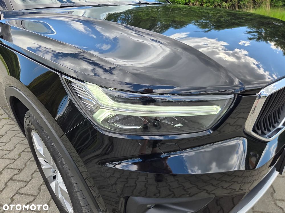 Volvo XC 40 T5 AWD Geartronic Momentum - 10