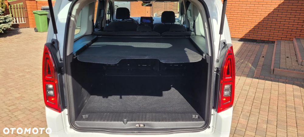 Toyota Proace City Verso Long 1.2 D-4T Family - 12