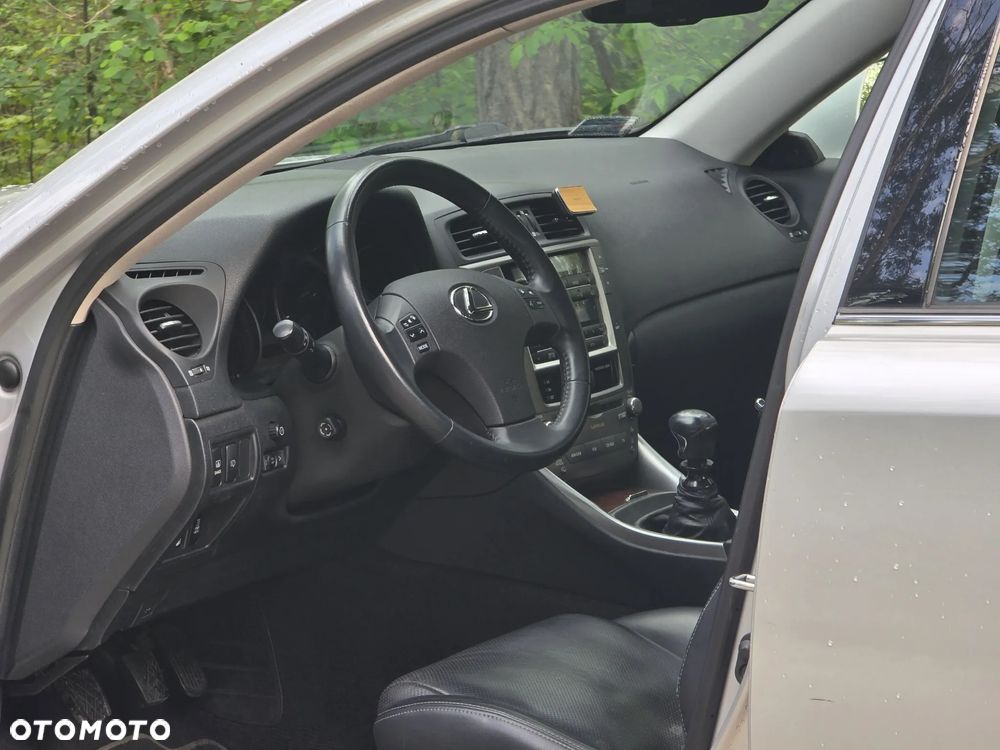 Lexus IS 220 D Comfort - 21