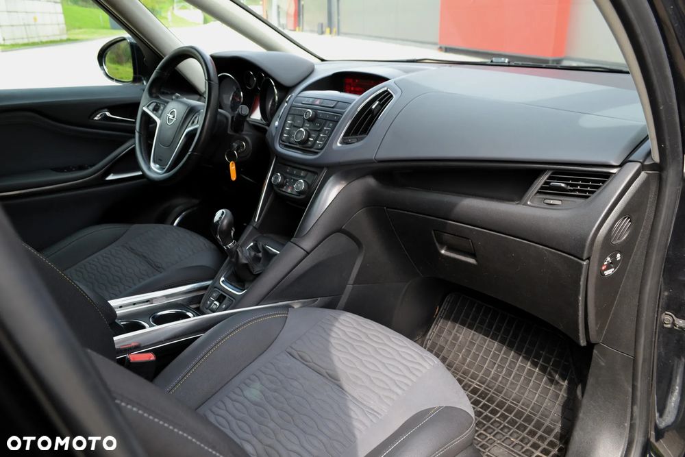 Opel Zafira 1.4 T Cosmo EcoFLEX S&S - 10