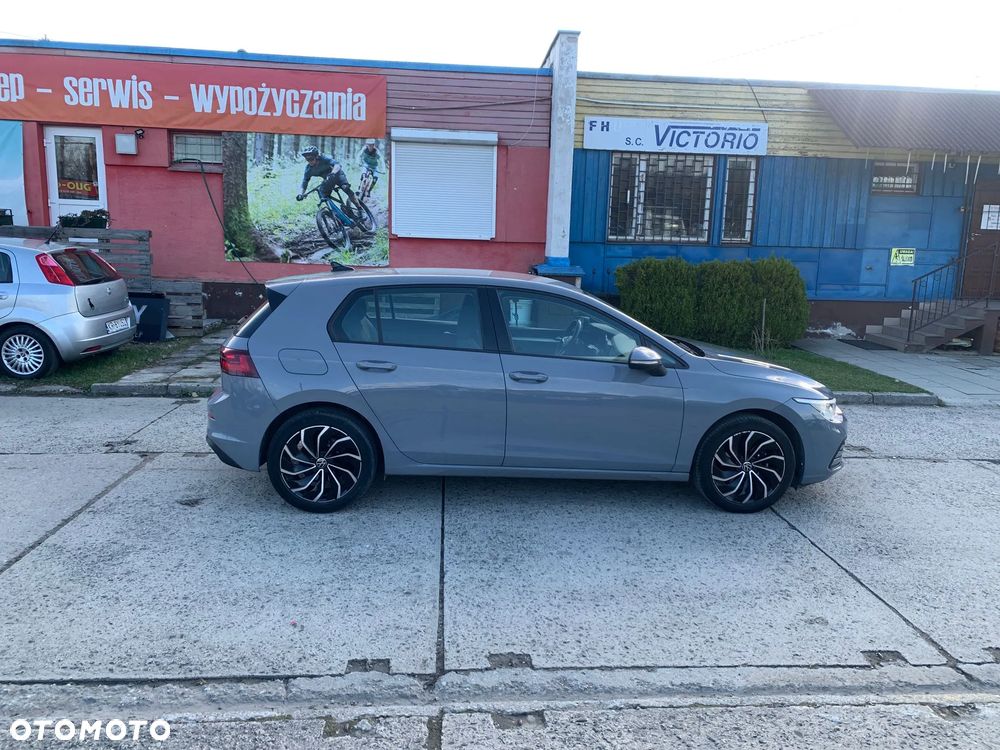 Volkswagen Golf 1.5 TSI EVO Life - 9