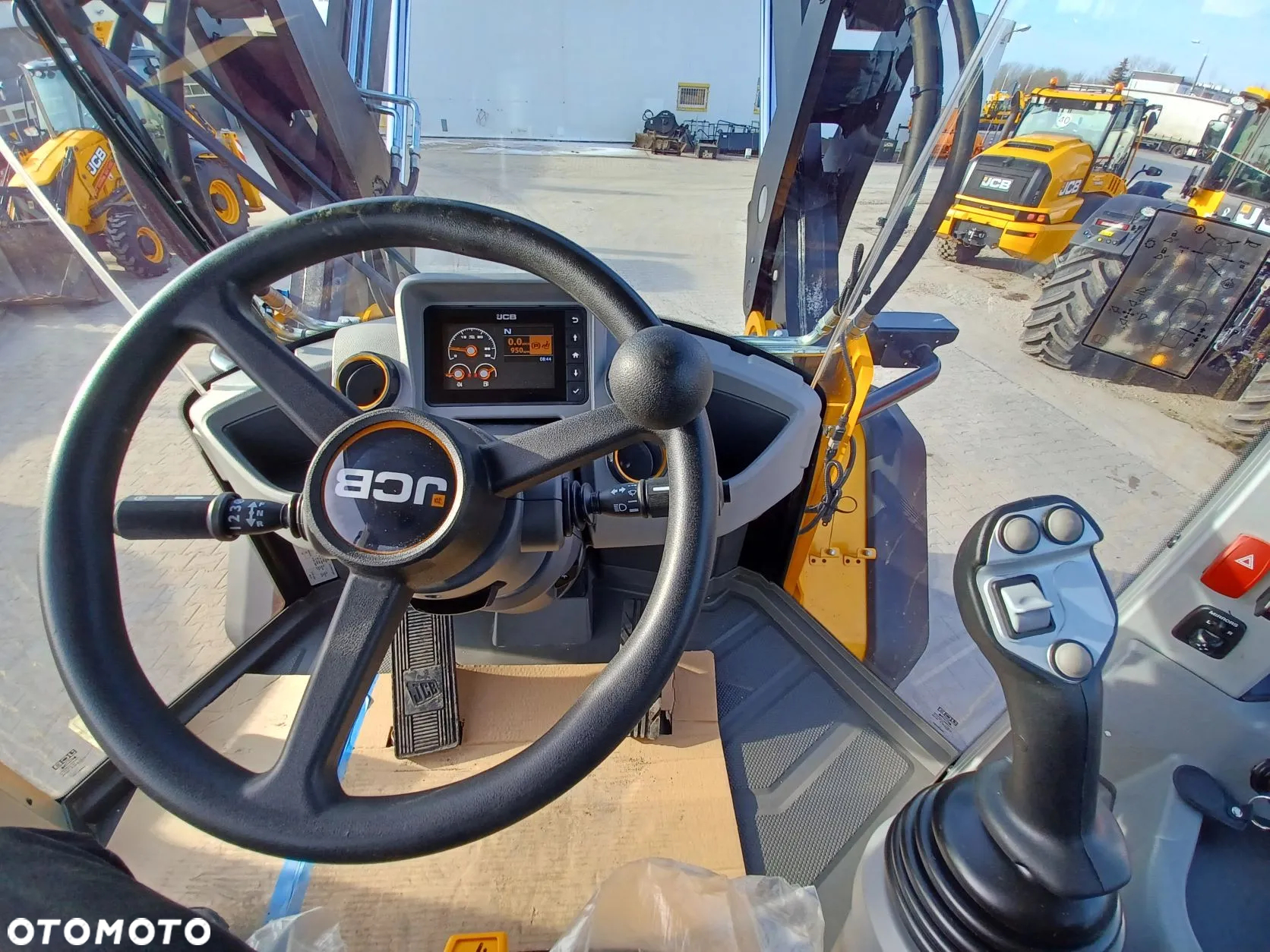 JCB 427 HT - 11