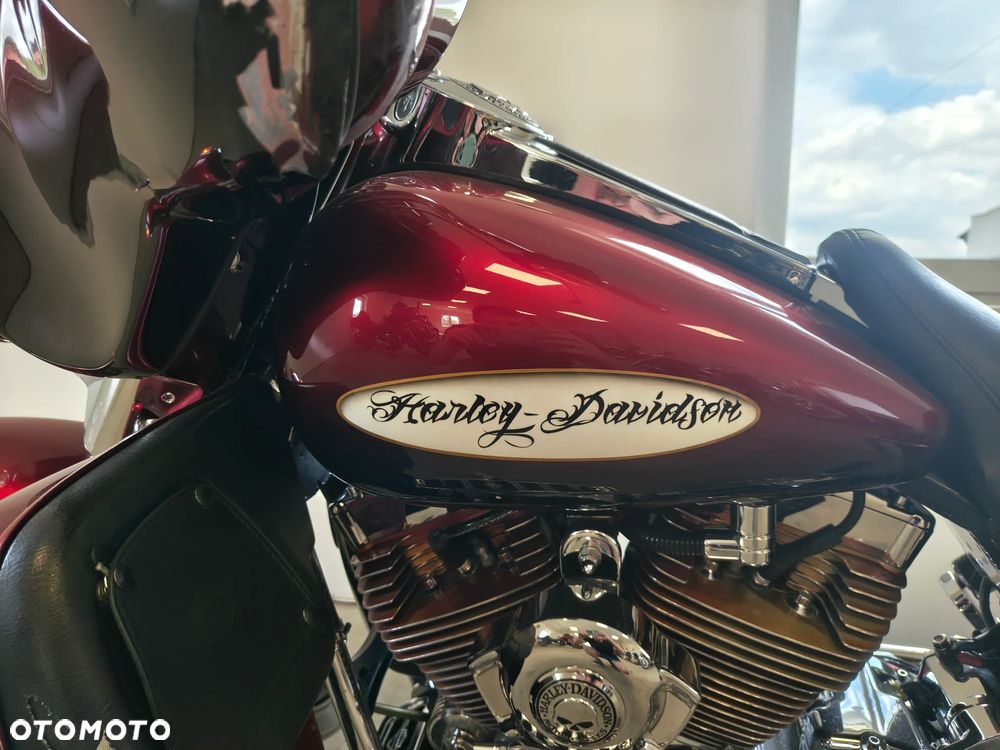 Harley-Davidson FLH Electra Glide - 7