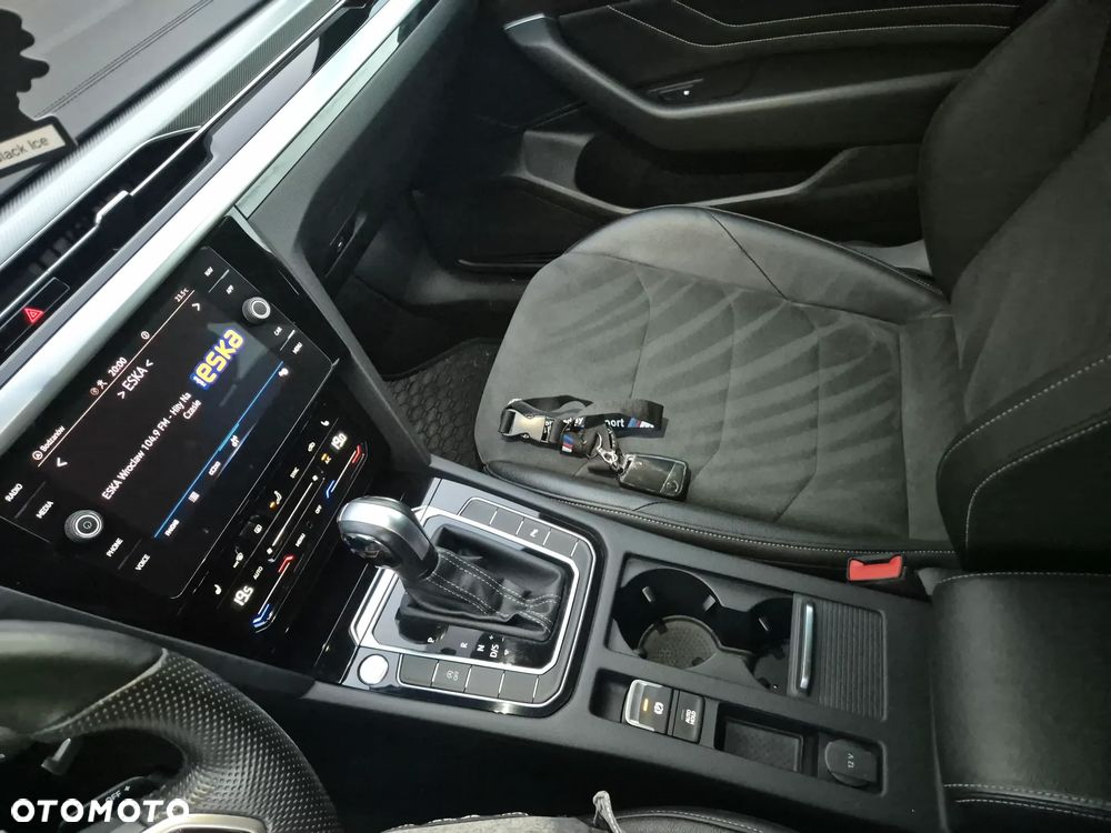 Volkswagen Arteon 2.0 TDI SCR R-Line DSG - 31