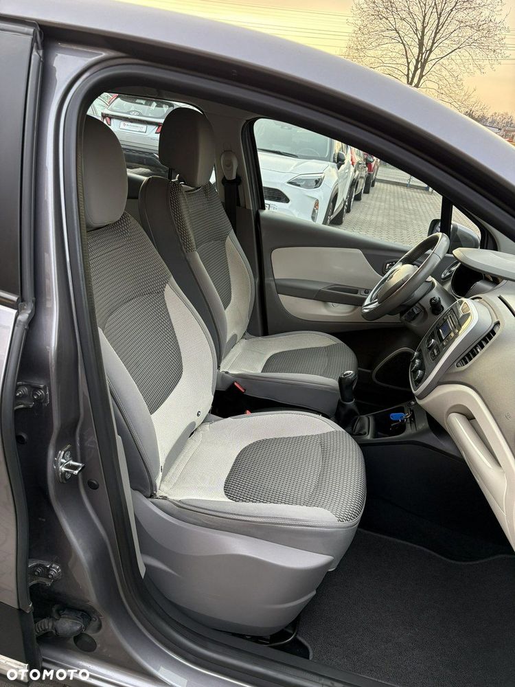 Renault Captur - 15