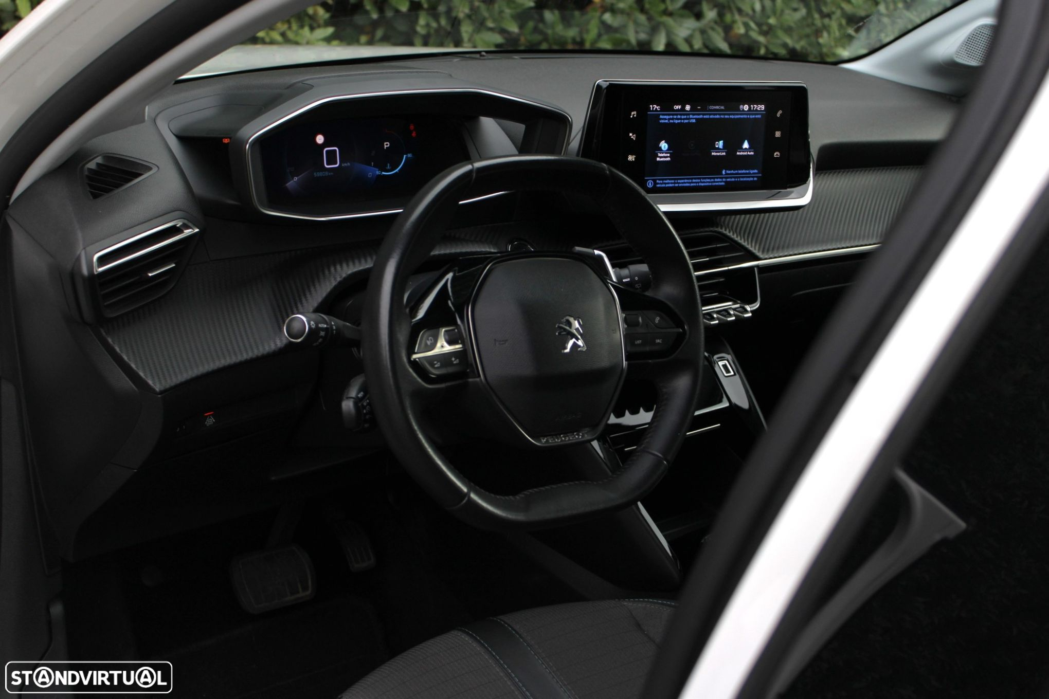 Peugeot 208 1.2 PureTech Allure EAT8 - 26