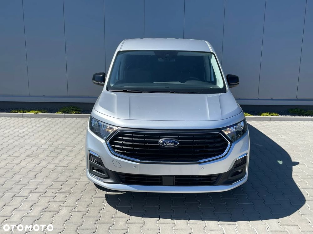 Ford Transit Connect - 11