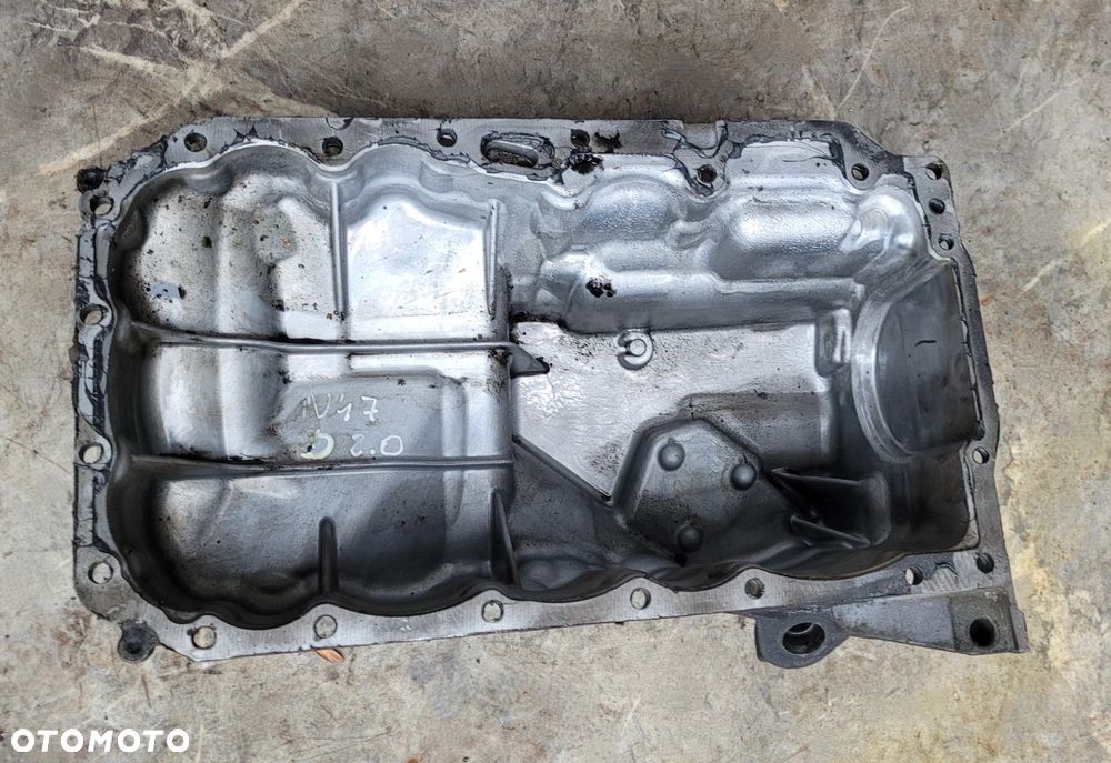 MISA MISKA OLEJOWA BMW F20 F21 N47D20 2.0D 8516485 - 8