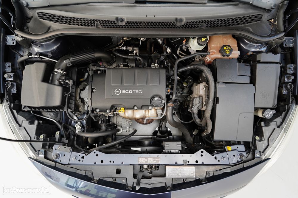 Opel Astra 1.4 Cosmo S/S - 28