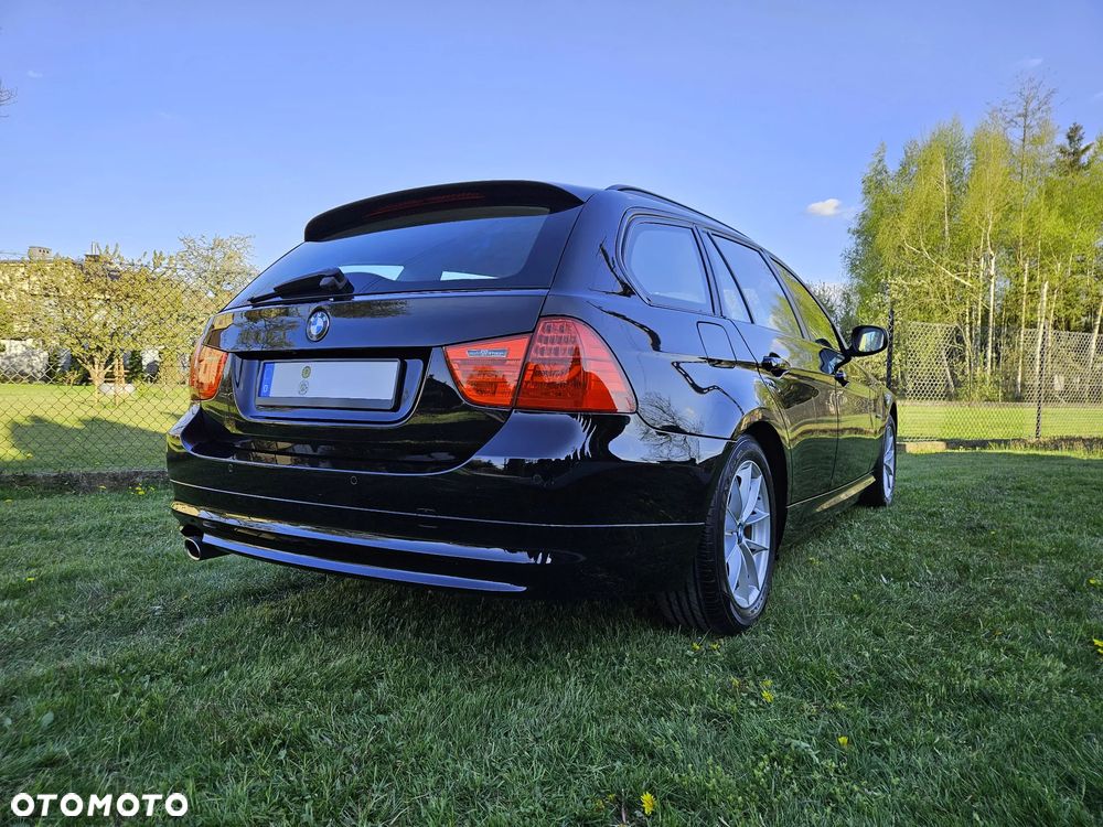 BMW Seria 3 - 10