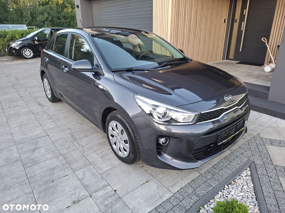 Kia Rio - 14
