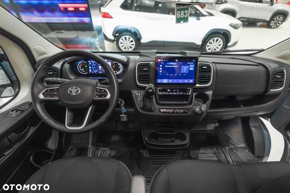 Toyota PROACE MAX - 7