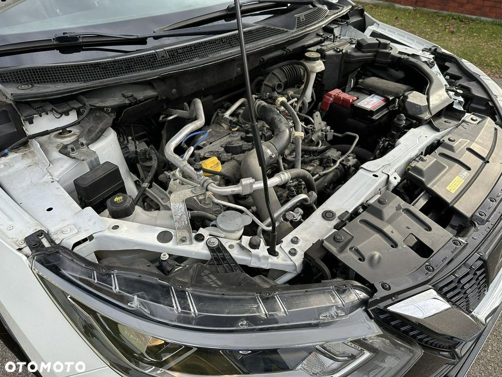 Nissan Qashqai - 33