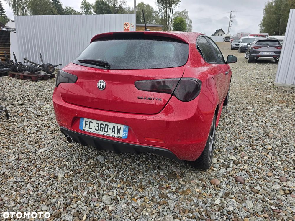 Alfa Romeo Giulietta 1.6 JTDM 16V Super - 11