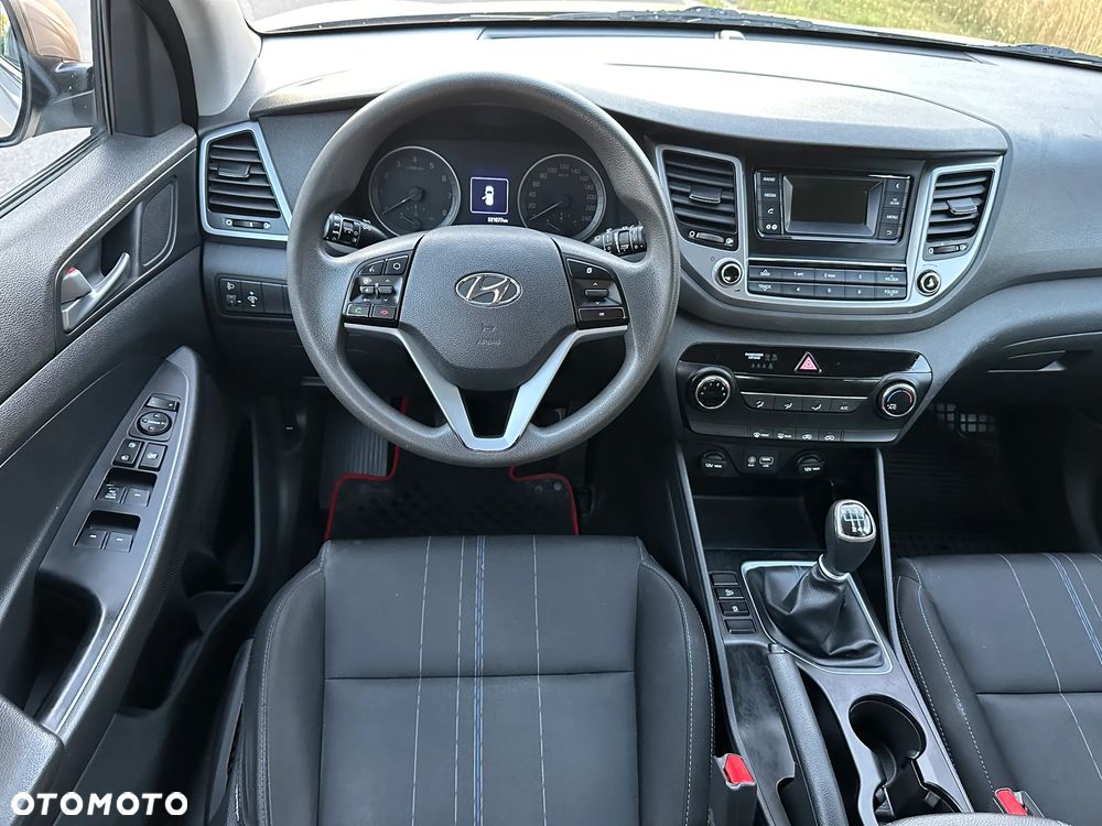 Hyundai Tucson 1.6 GDi 2WD Pure - 23