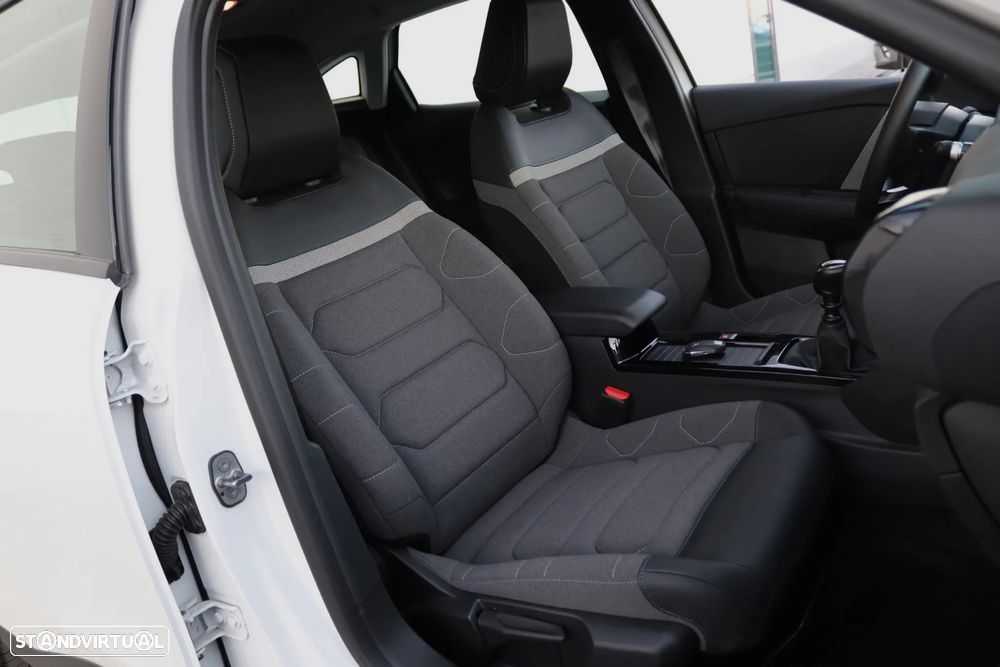 Citroën C4 1.2 PureTech Plus - 49