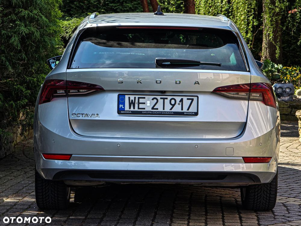Skoda Octavia 2.0 TDI 4x4 Style DSG - 6