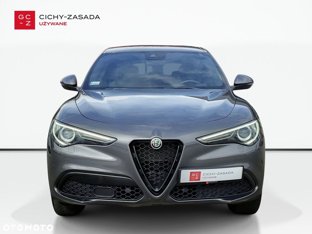 Alfa Romeo Stelvio 2.0 Turbo TI Q4 - 8