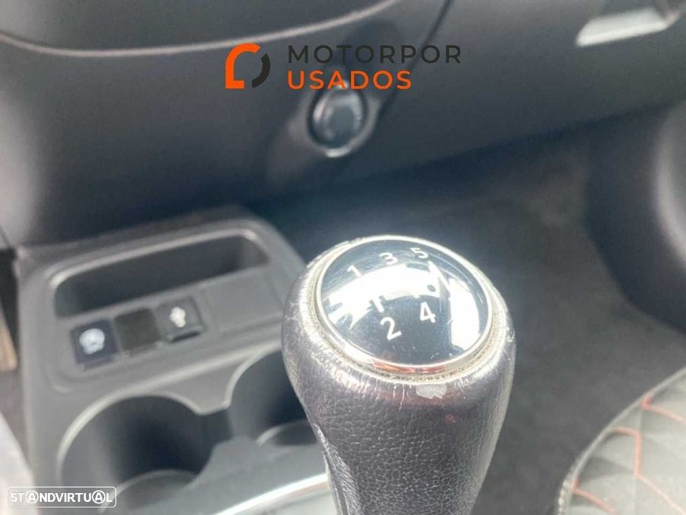 Mitsubishi Space Star 1.2 Intense Connect Edition - 16