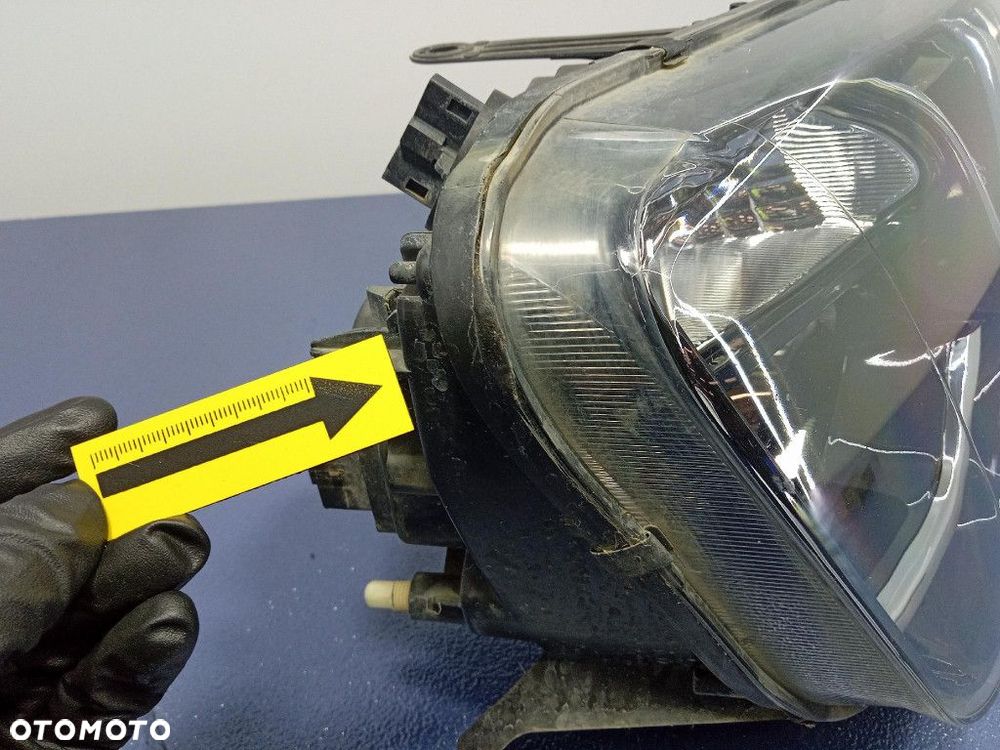 DACIA DUSTER I LIFT 13- REFLEKTOR PRAWY LAMPA PRZÓD 260100156R - 11
