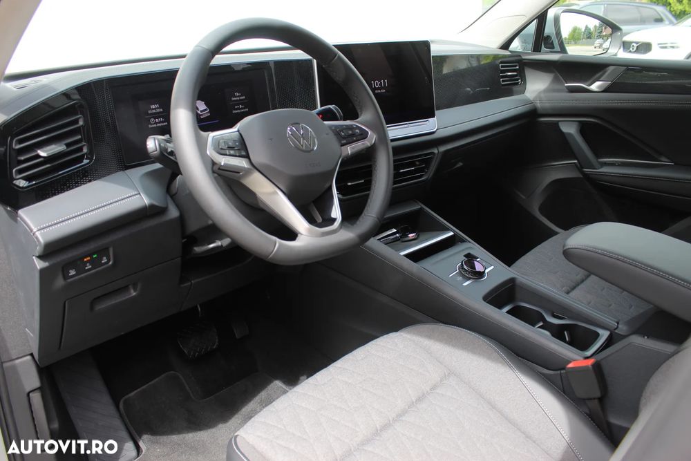 Volkswagen Tiguan - 9