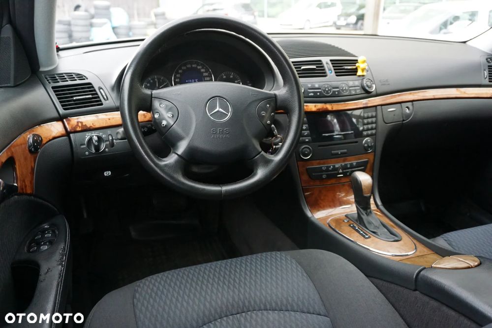 Mercedes-Benz Klasa E - 11