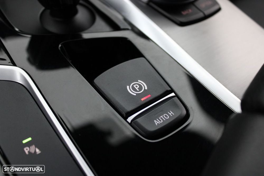 BMW 520 d Line Luxury Auto - 26