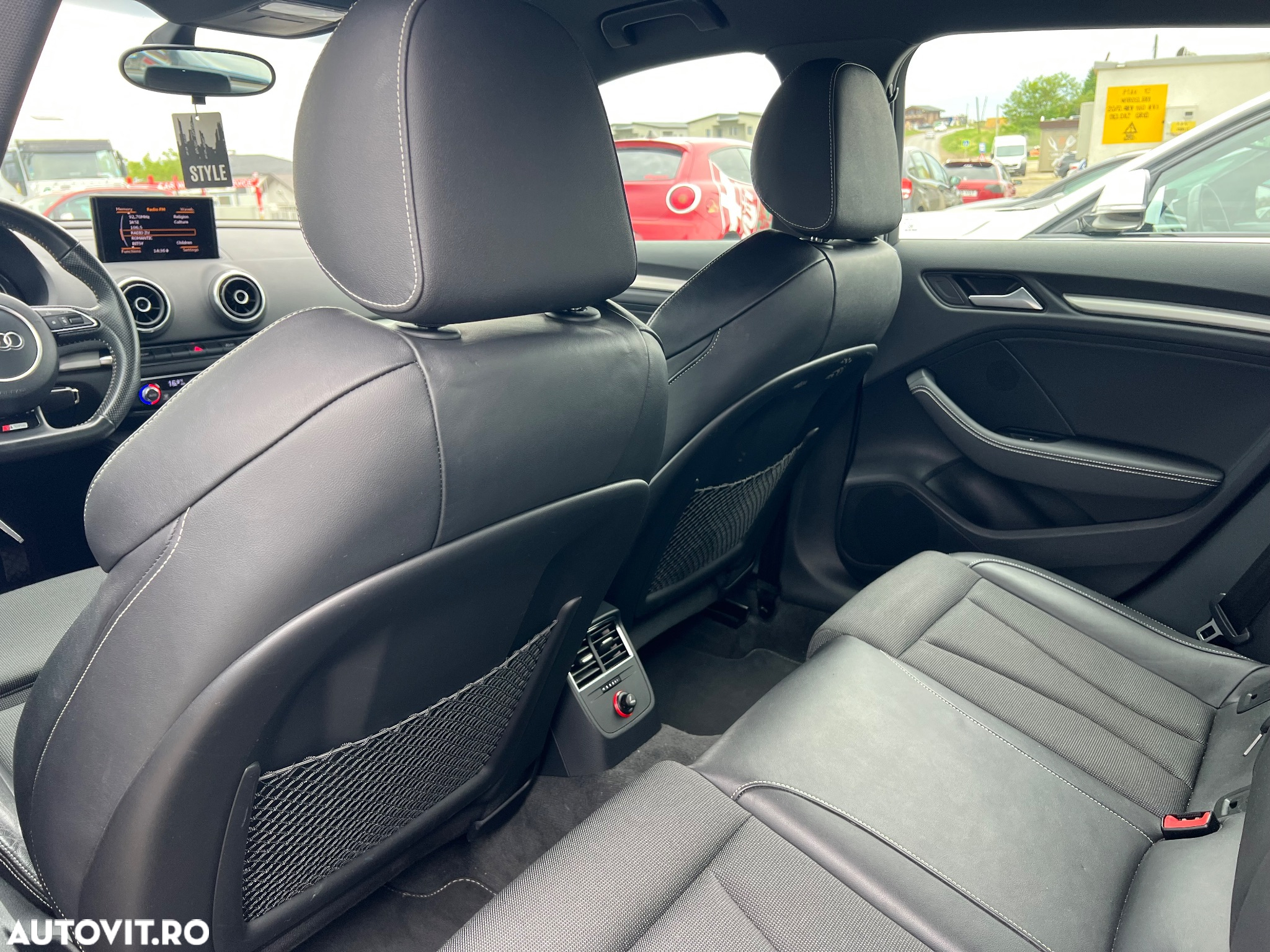 Audi A3 Sportback 1.4 TFSI Stronic Attraction - 8