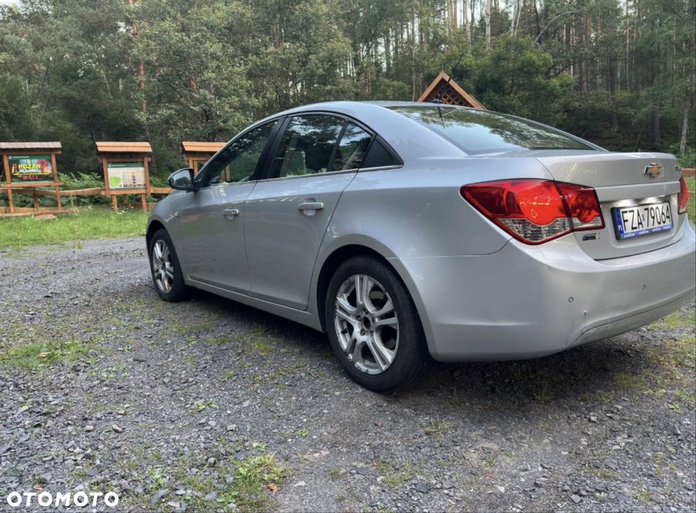 Chevrolet Cruze - 3