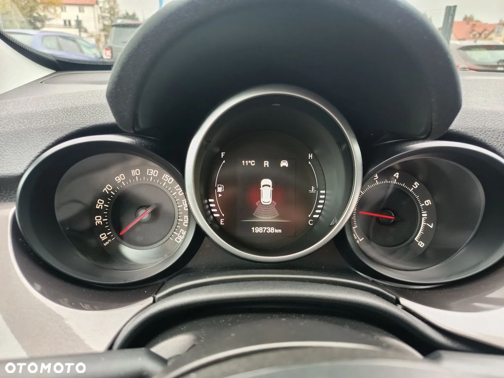 Fiat 500X 1.4 MultiAir Lounge DDCT - 23