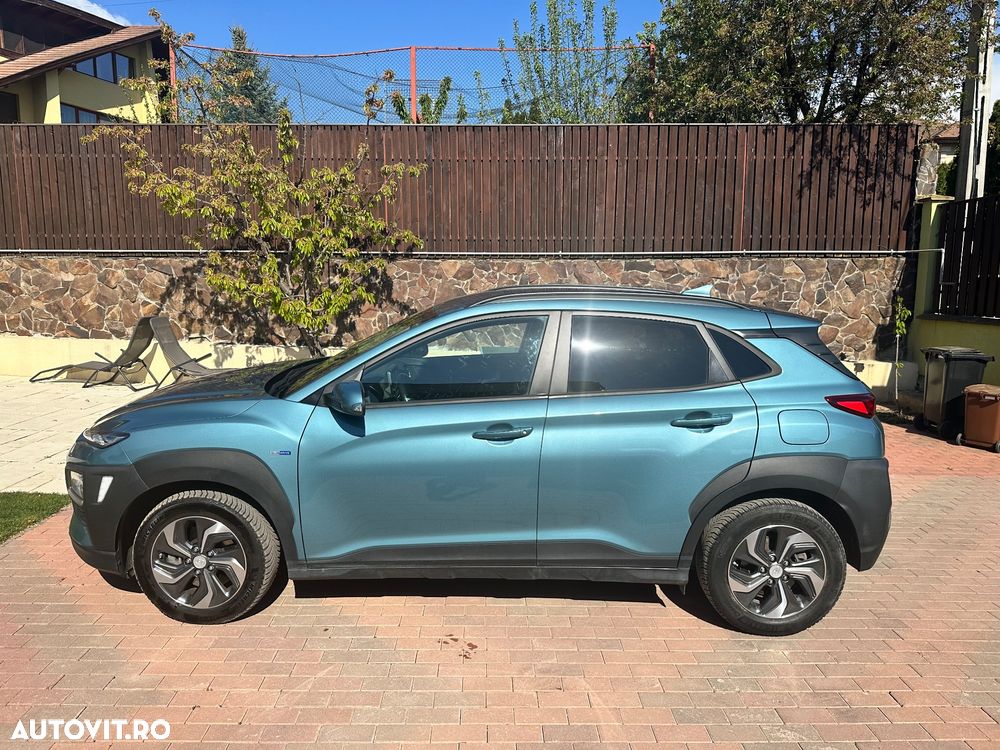 Hyundai KONA - 8