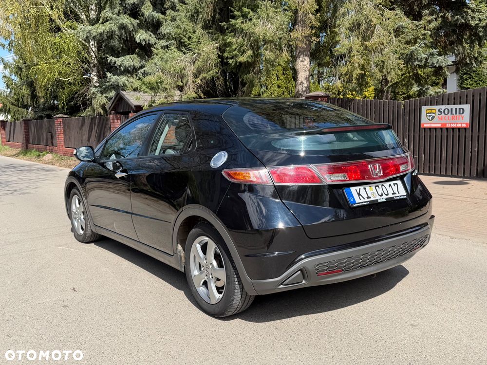 Honda Civic 1.4i LS - 4