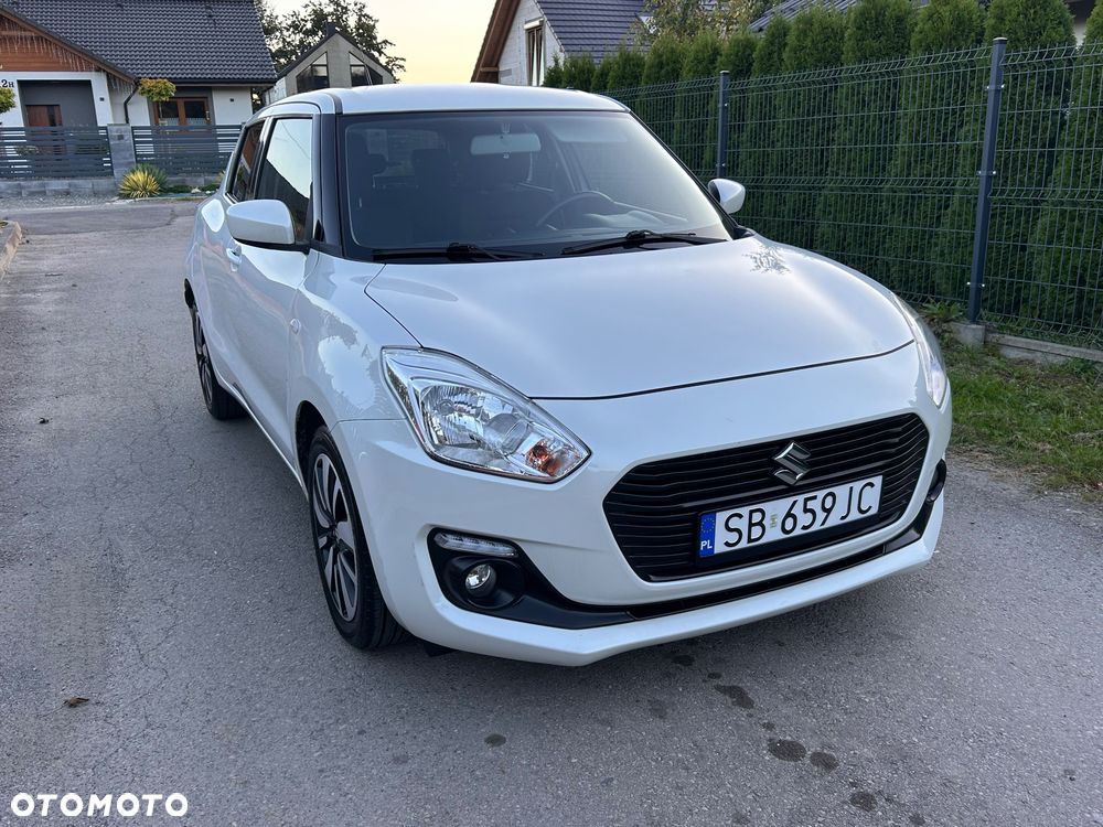 Suzuki Swift 1.2 Premium - 2