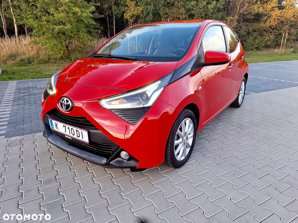 Toyota Aygo x.shift x-play connect - 22